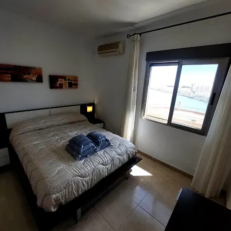 Magnifico Piso En Playa De * Gandia